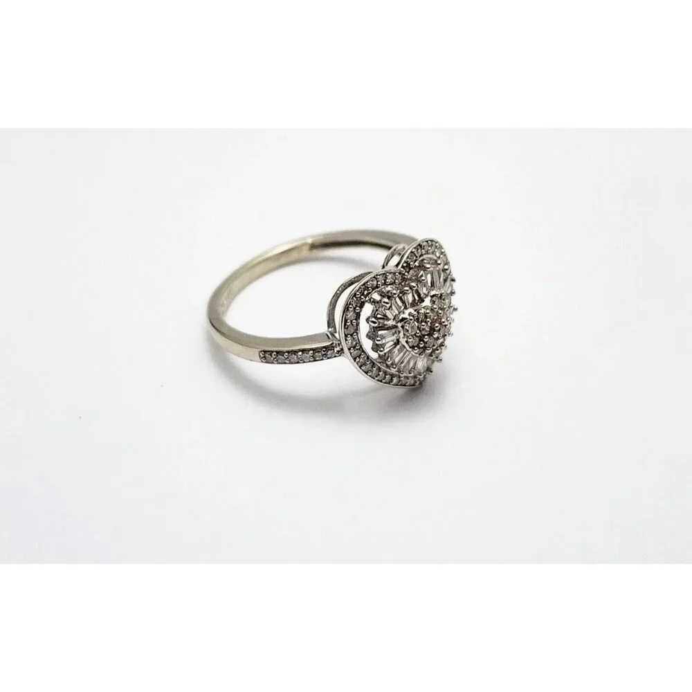 Unique 14K Karat Solid White Gold Designer Ladies Heart Diamond Ring - Size 7.25